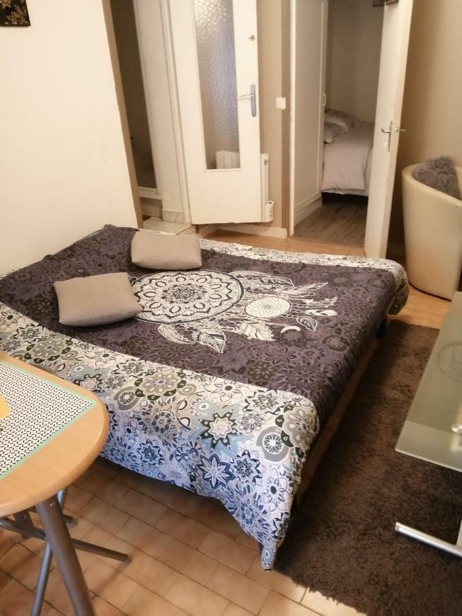 Appartement Type F2 Proche Paris 25 Km Andilly  외부 사진